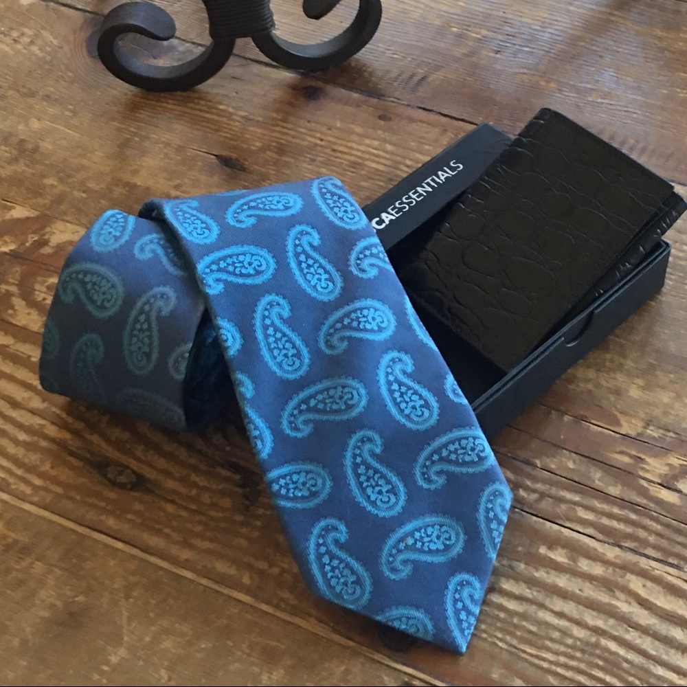 Michael Kors Tie & Bosca Leather Tri-Fold Wallet